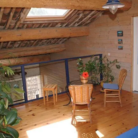 La Maison Des Iles * Roquefort-des-Corbières