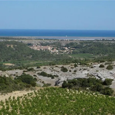 La Maison Des Iles Bed & Breakfast